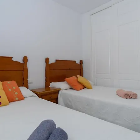 Lejlighed Holidays & Homes I Playa, Piscinas ,relax
